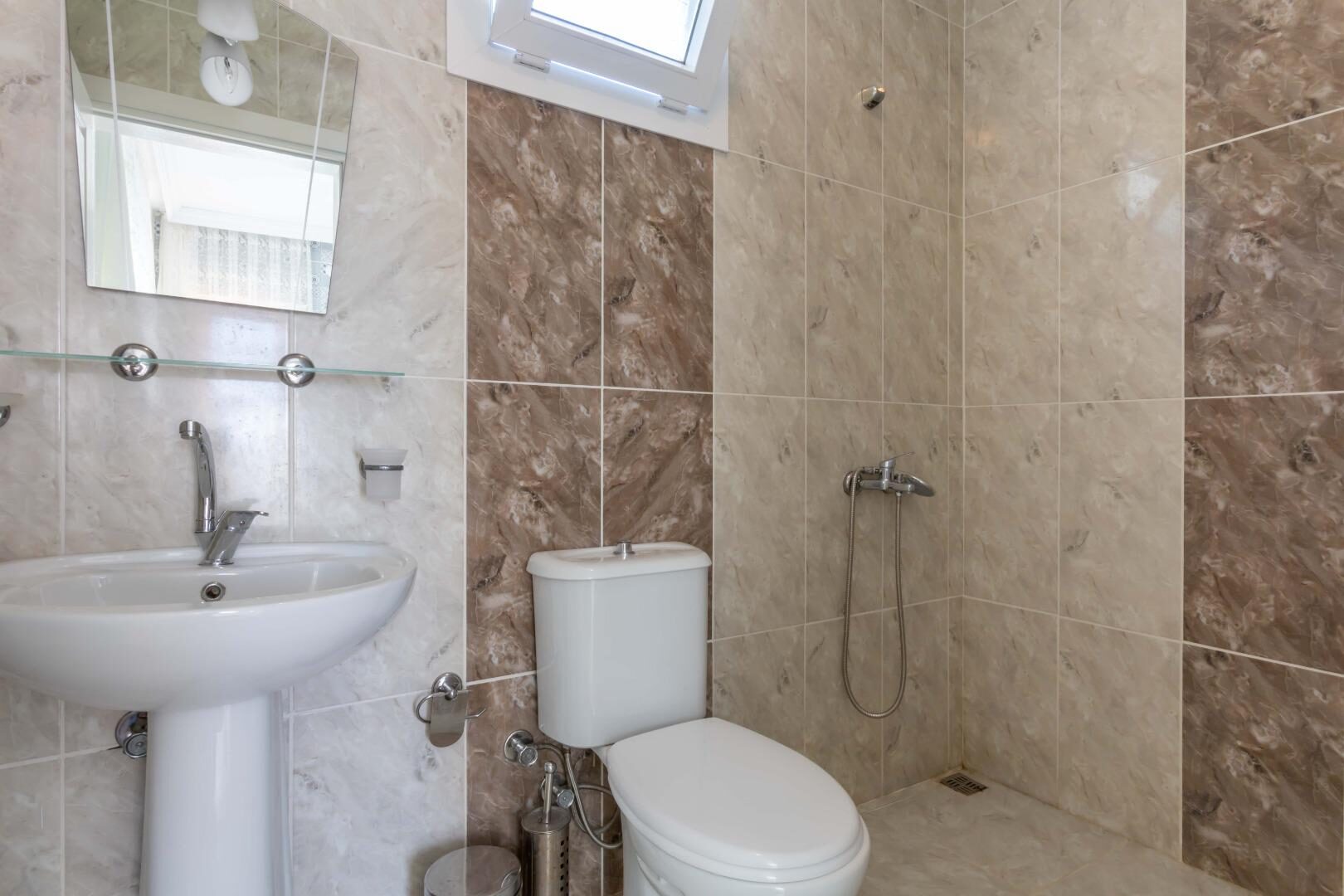 Villa Heves — 54