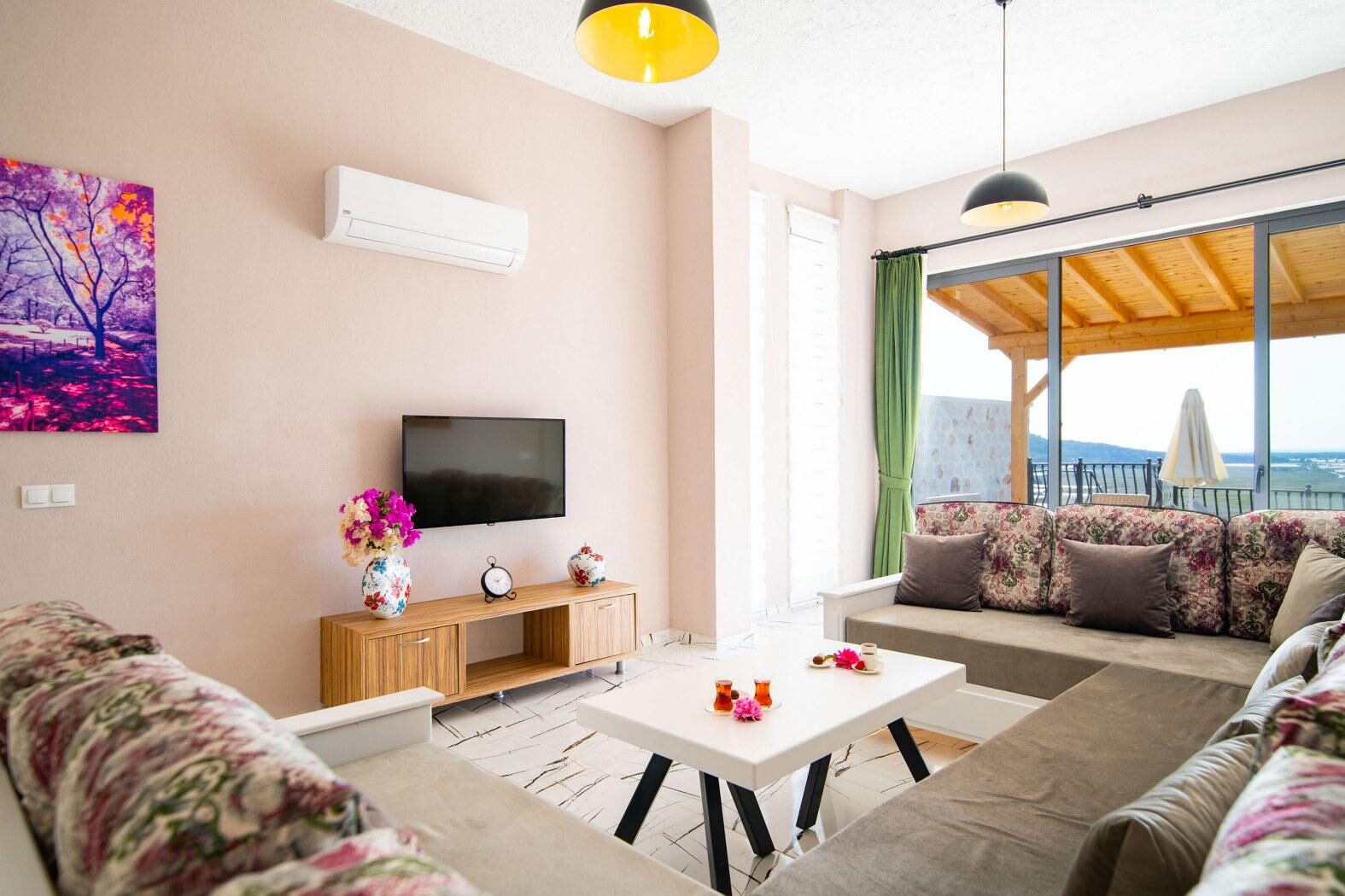 Villa Topaz — 27