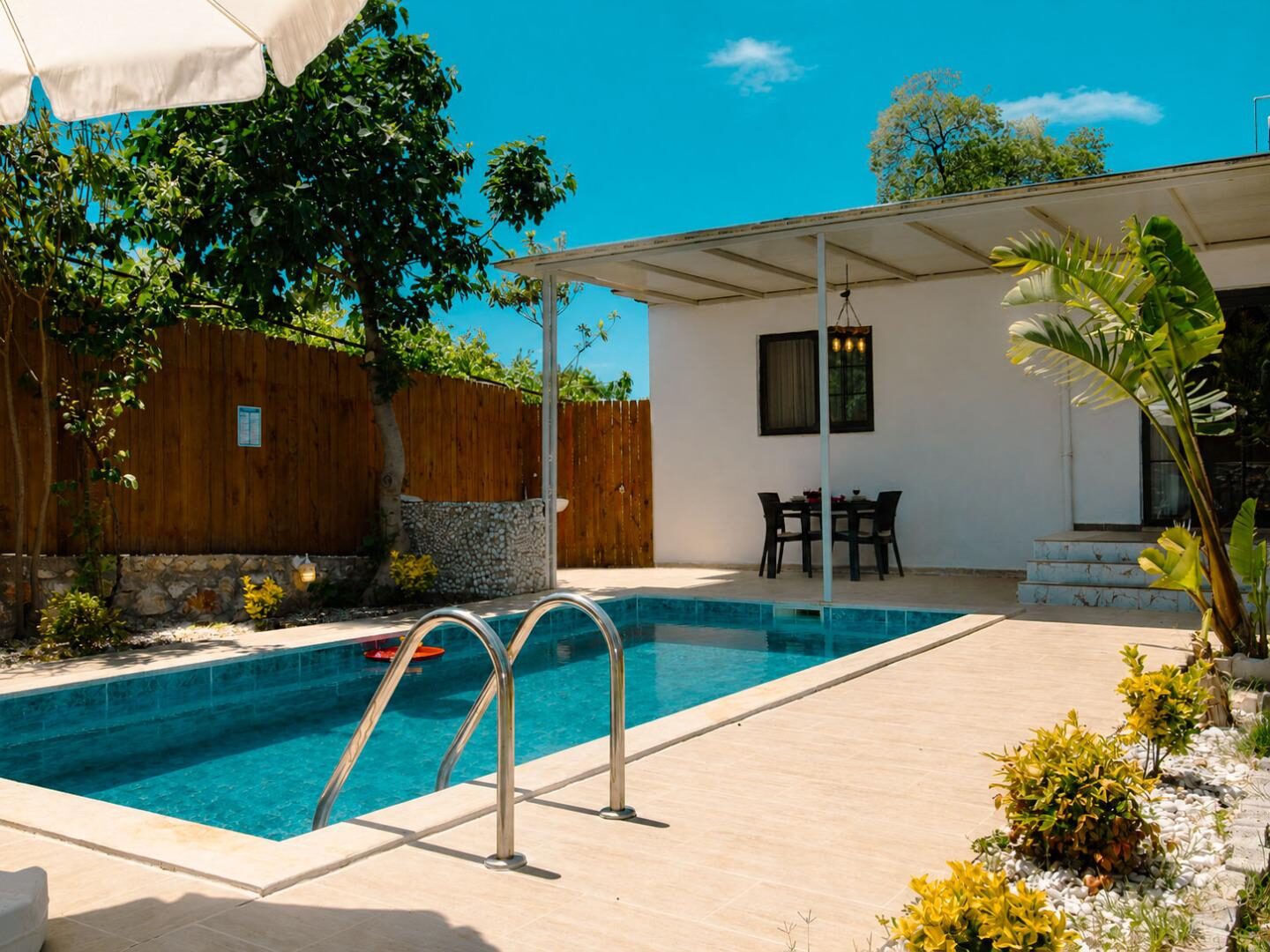 Villa In Love — 11