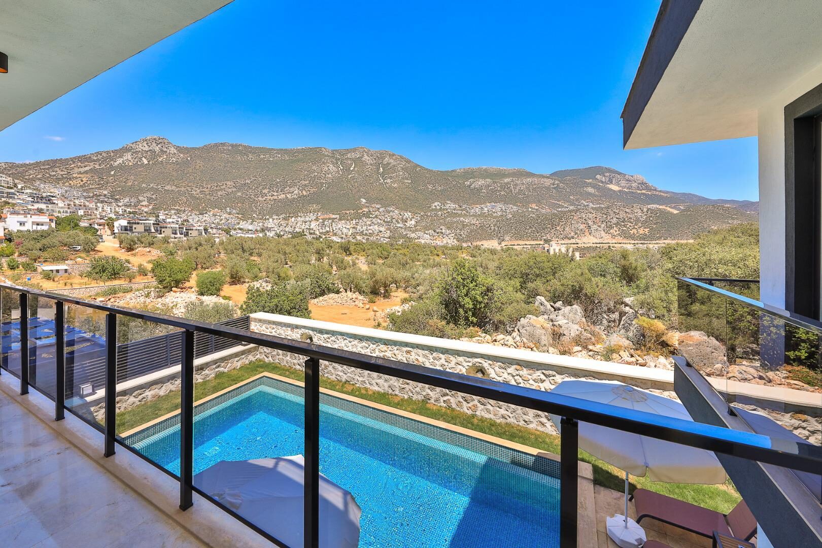 Villa Çakıl — 15
