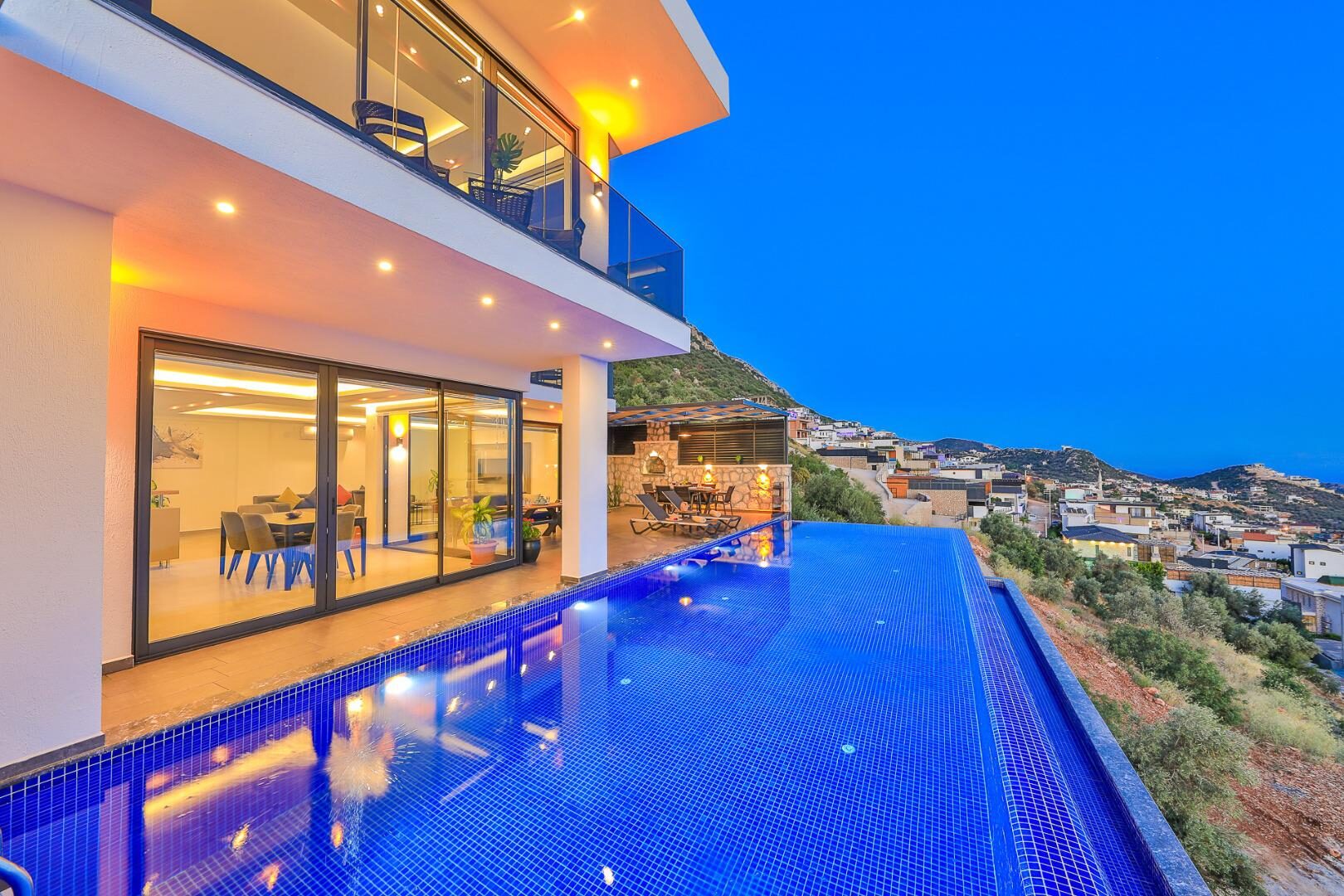 Villa Gardenya — 4
