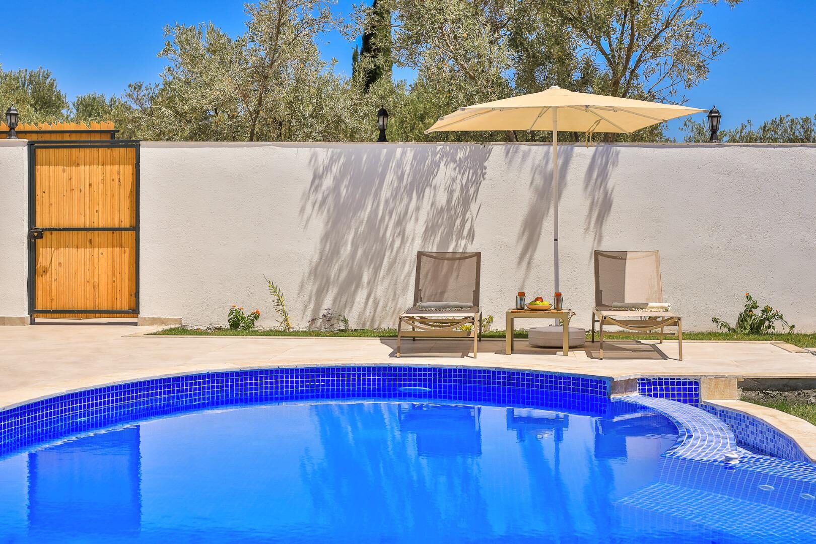 Villa Leto — 4