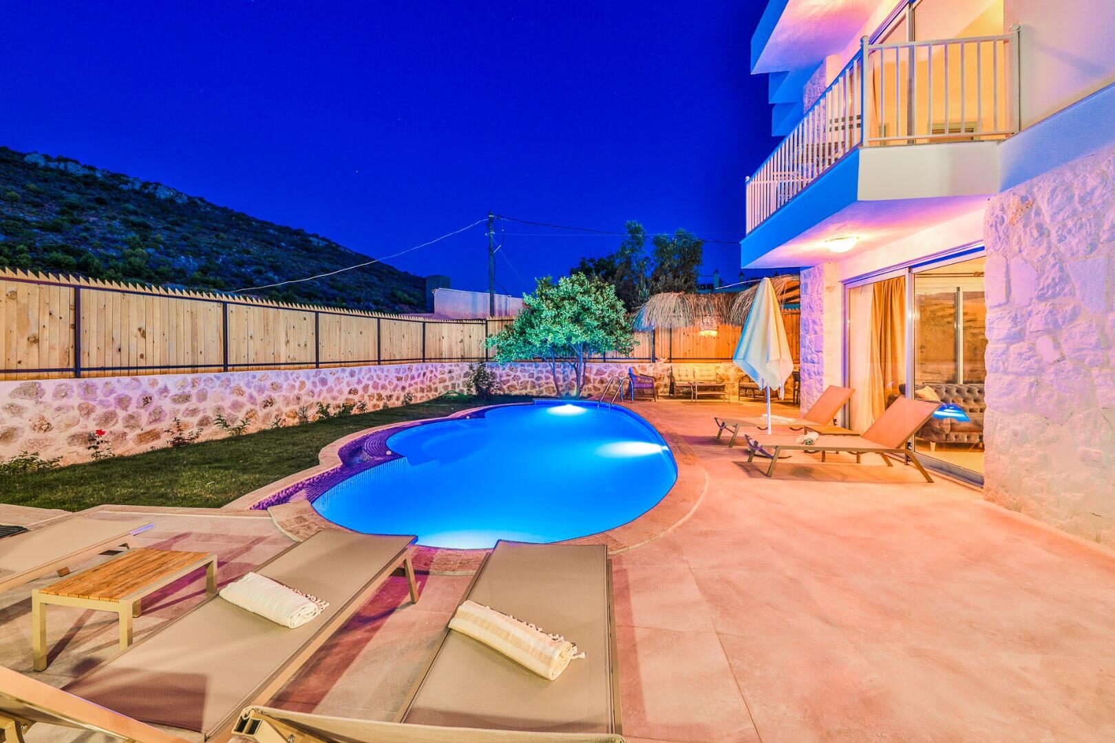 Villa Leto — 16
