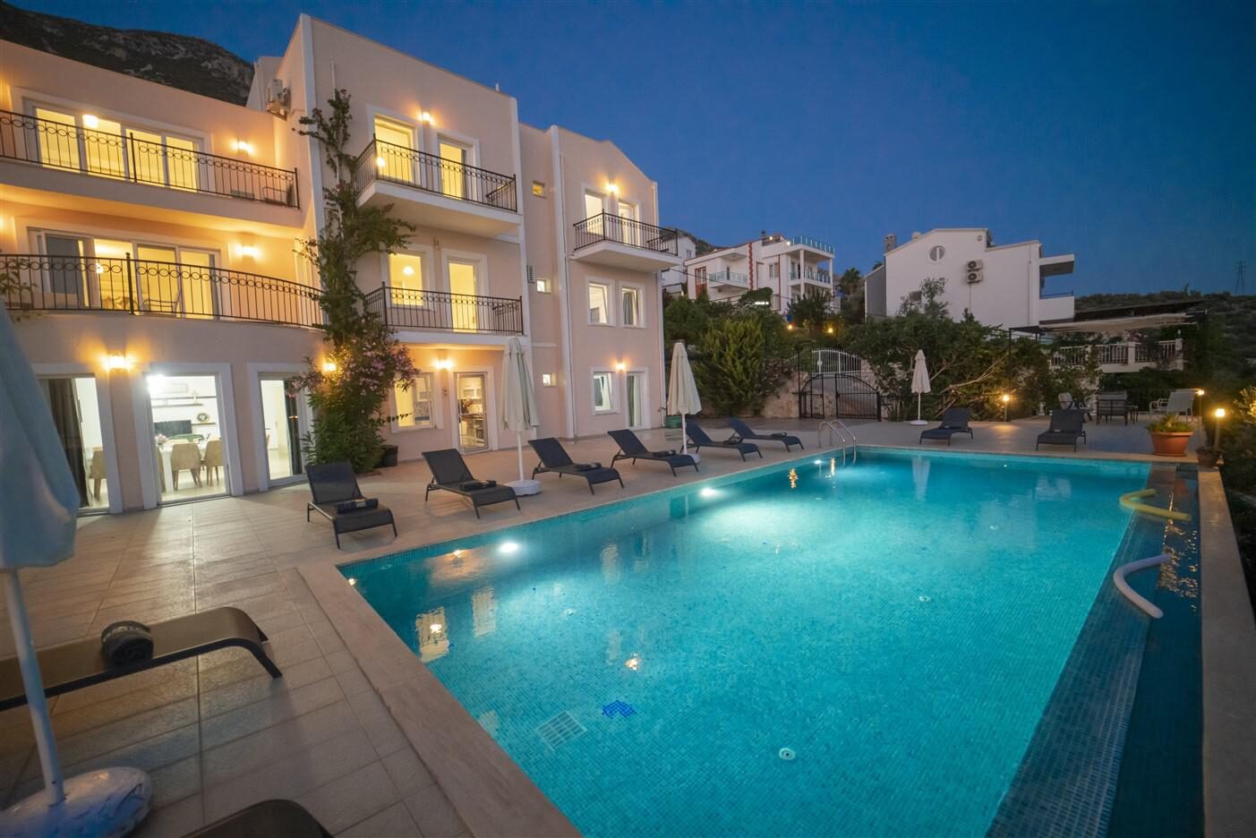 Villa Abis — 7