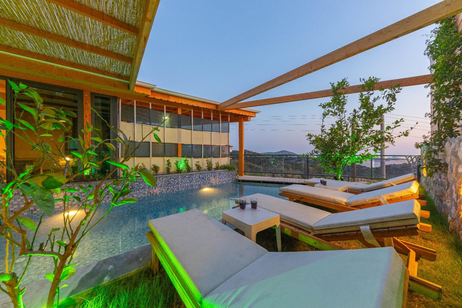 Villa Dacron — 9
