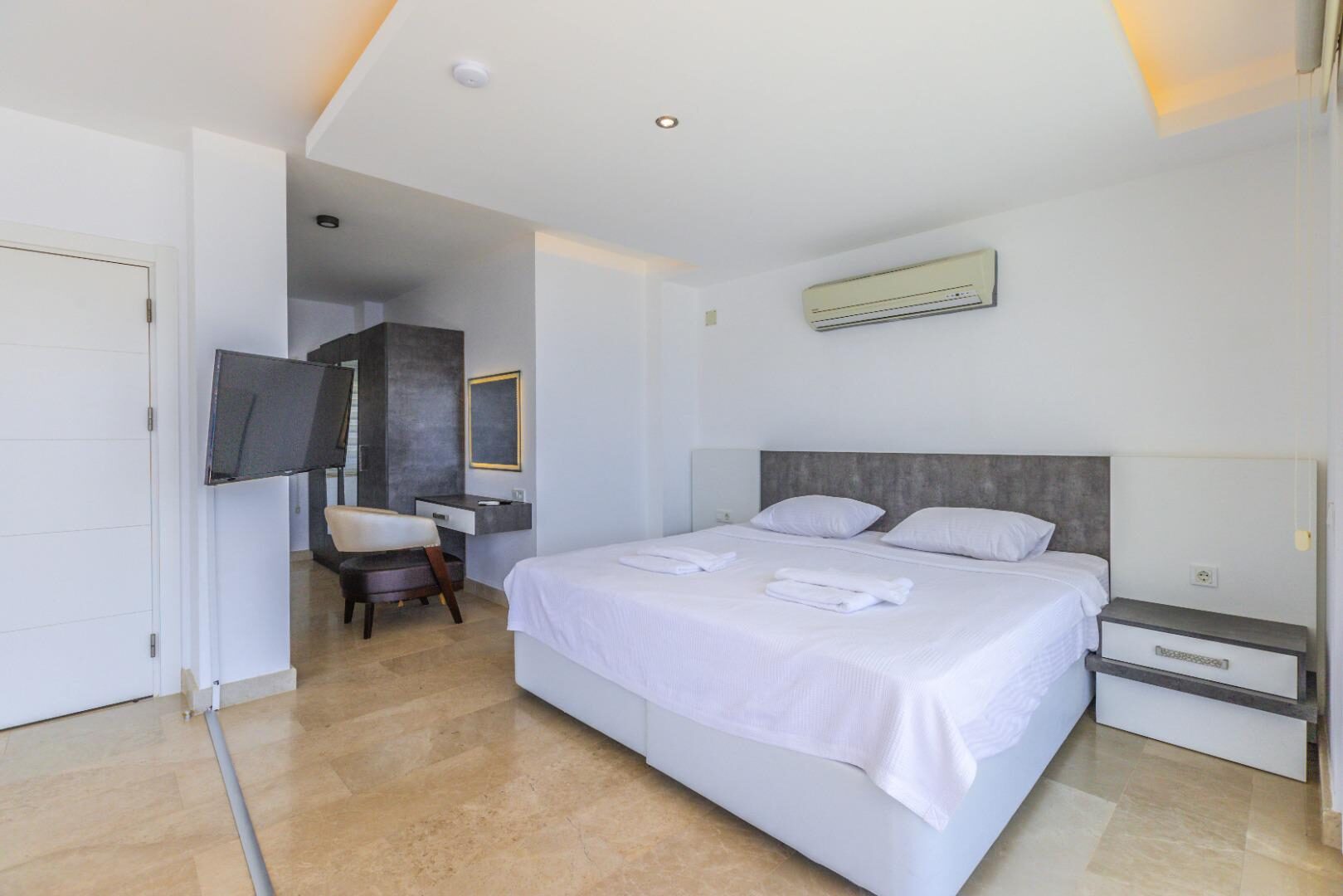 Villa Everes — 51