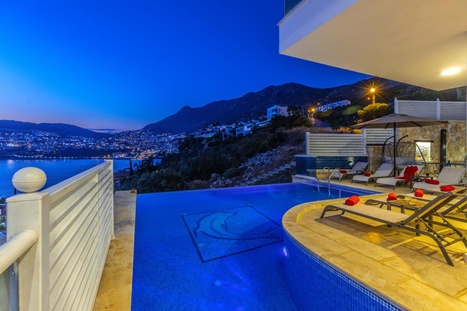 Villa Everes — 77