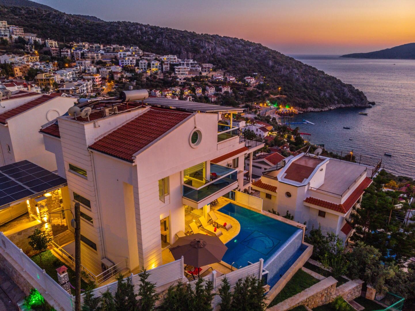 Villa Everes — 105