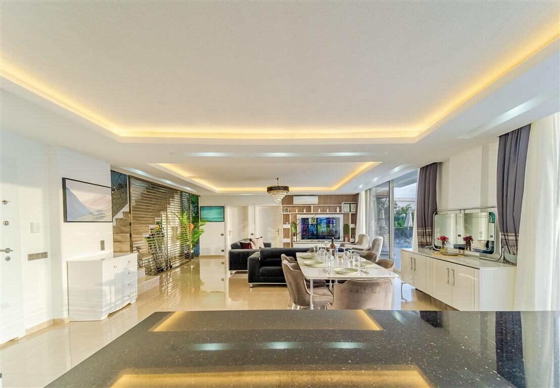 Villa July — 41