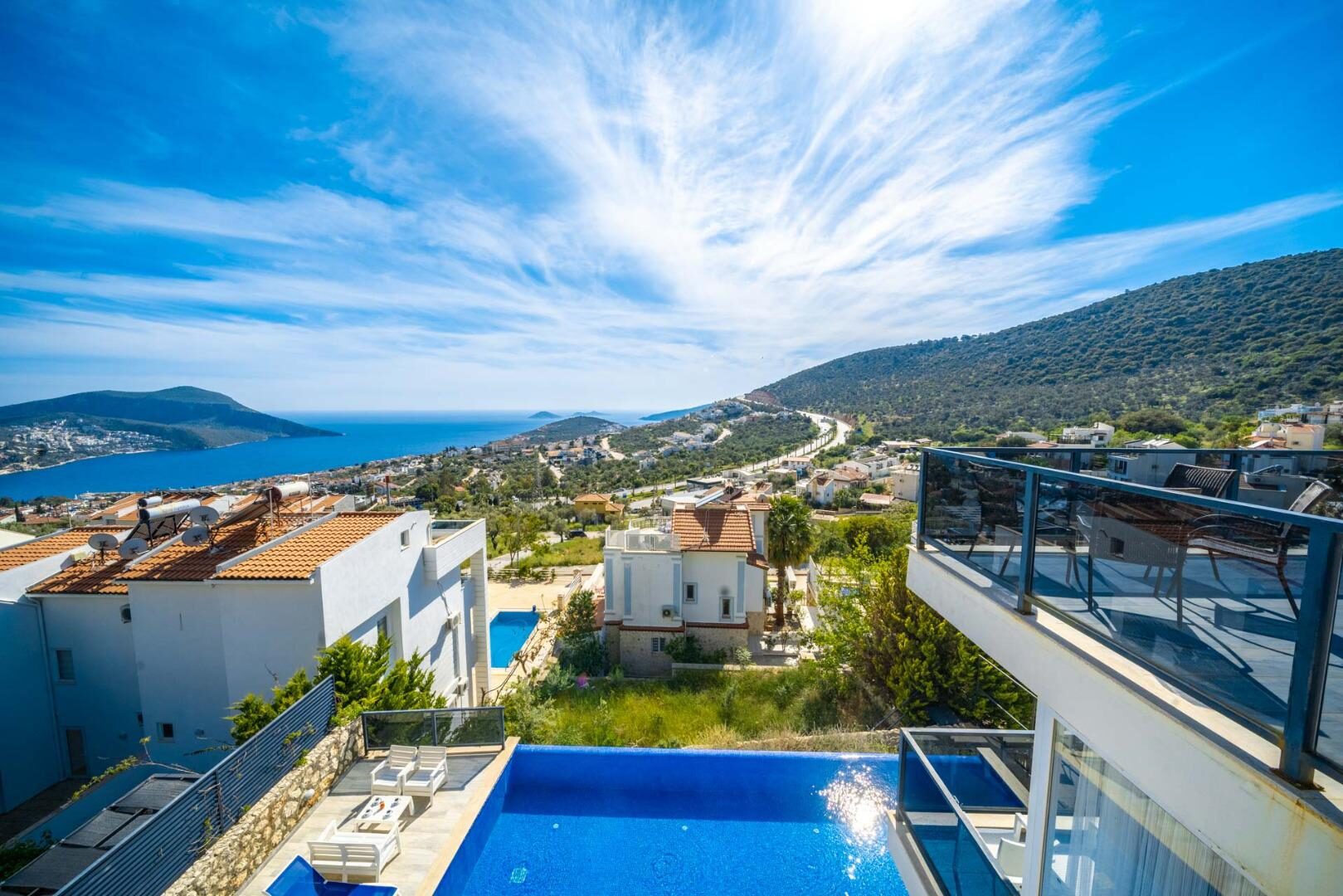 Villa Platos — 16