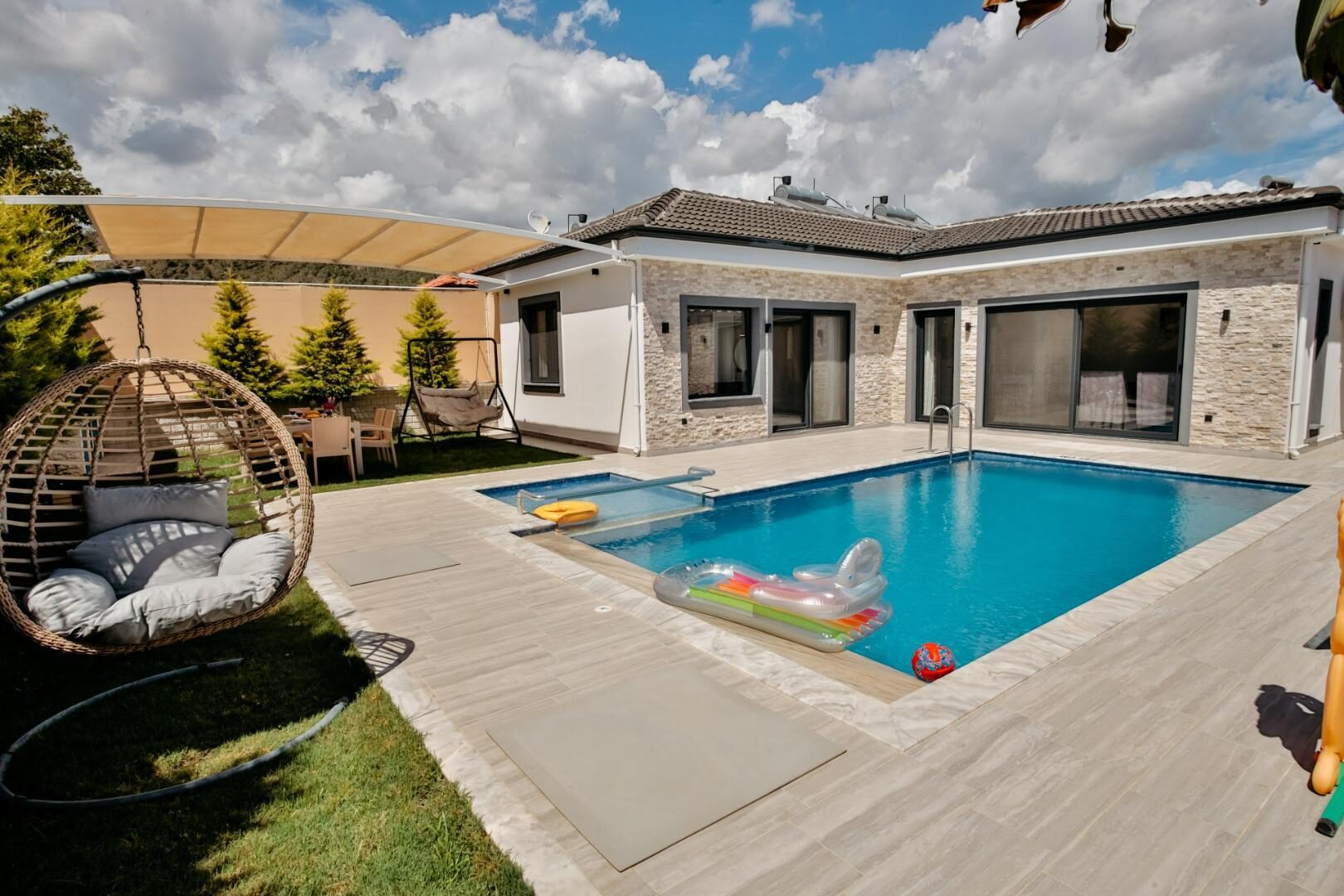 Villa Twin 1