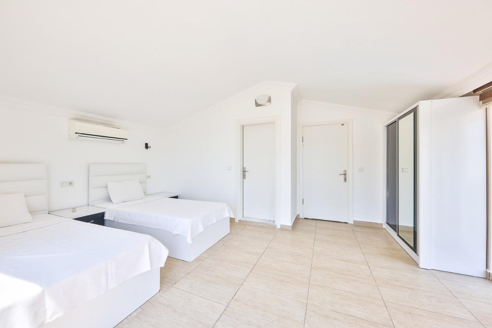 Villa Disney — 50