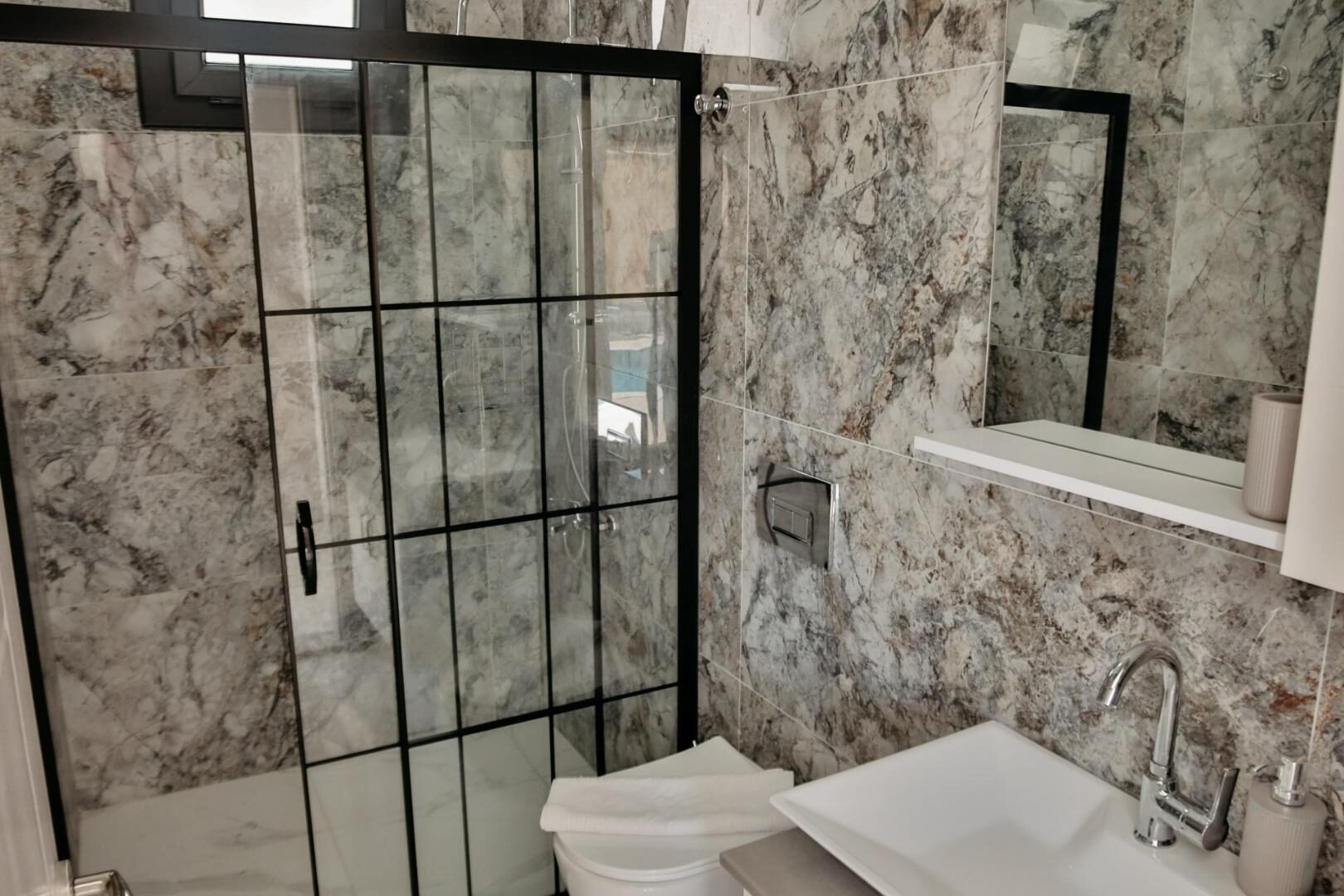 Villa Twin 1 — 30