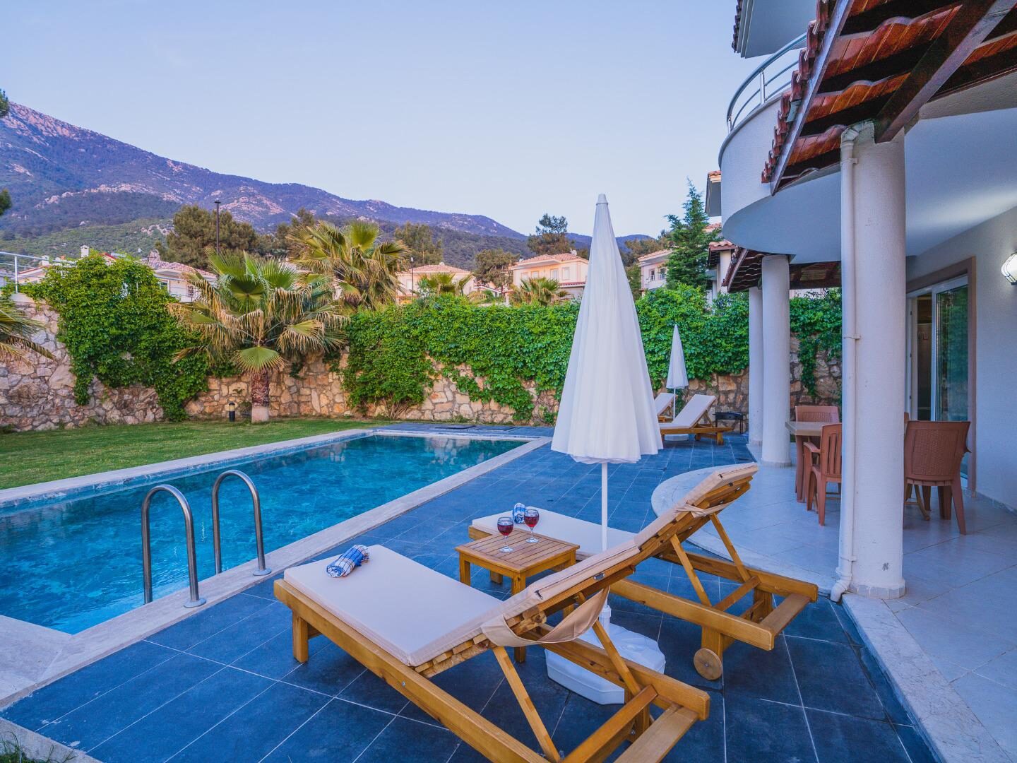 Villa Royal Ovacık 11 — 15