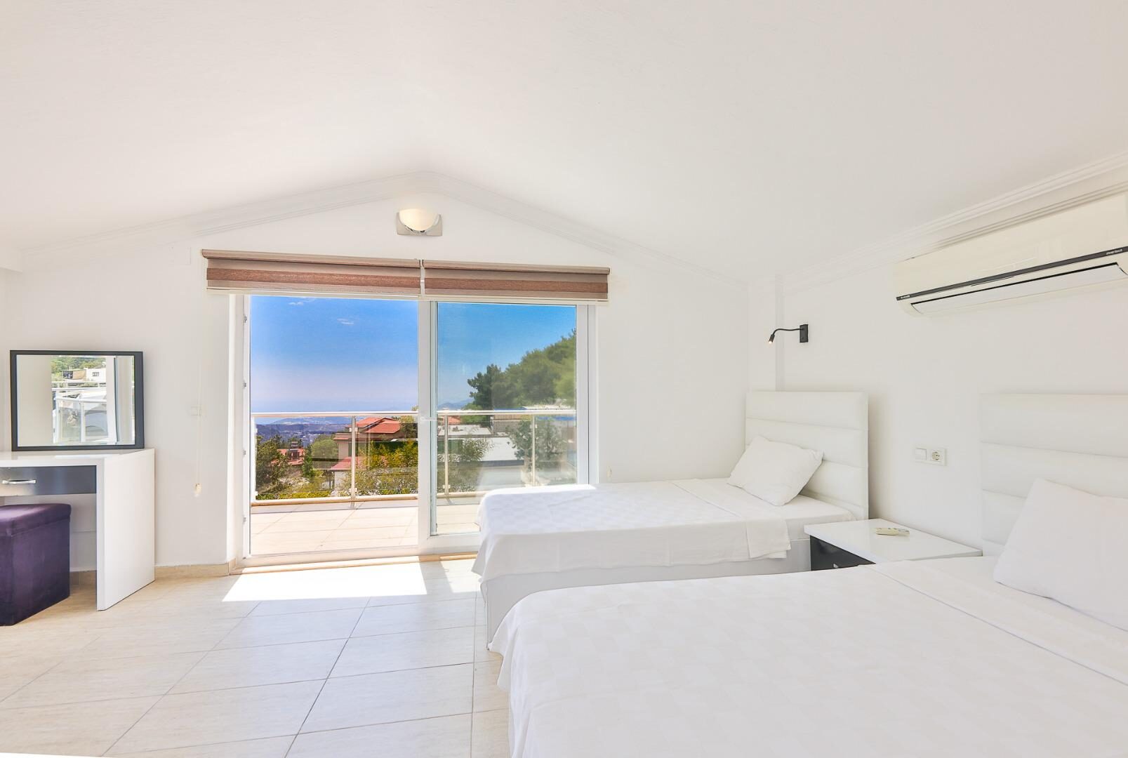 Villa Disney — 51