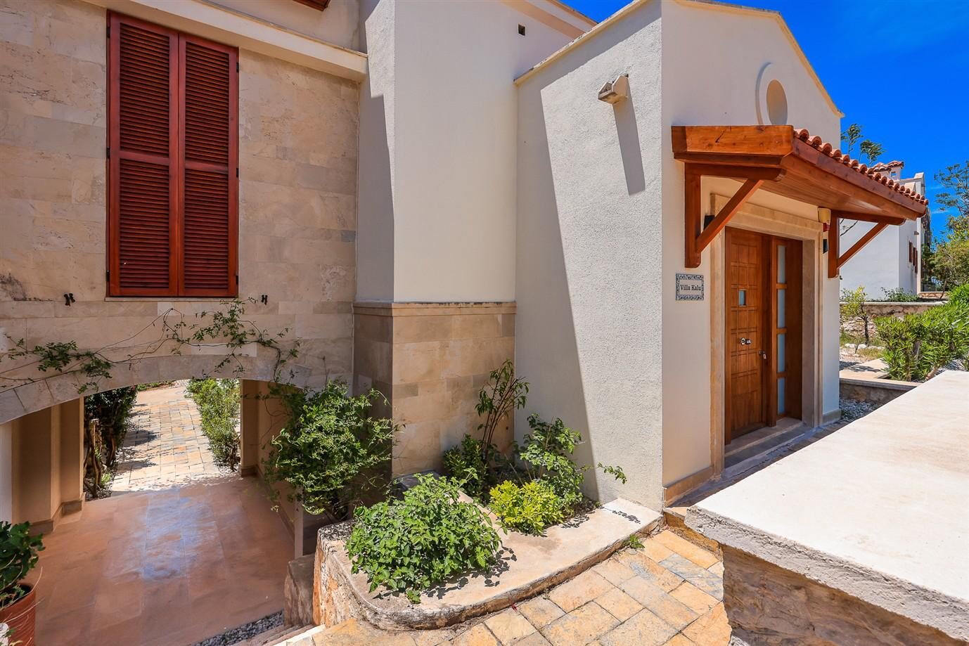 Villa Kalu — 120