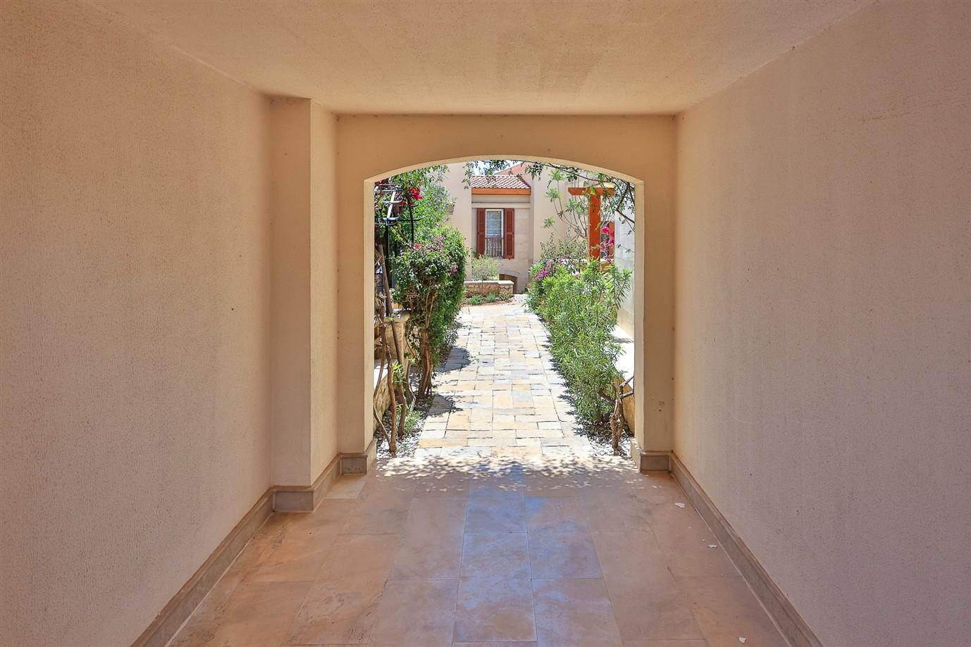 Villa Kalu — 195