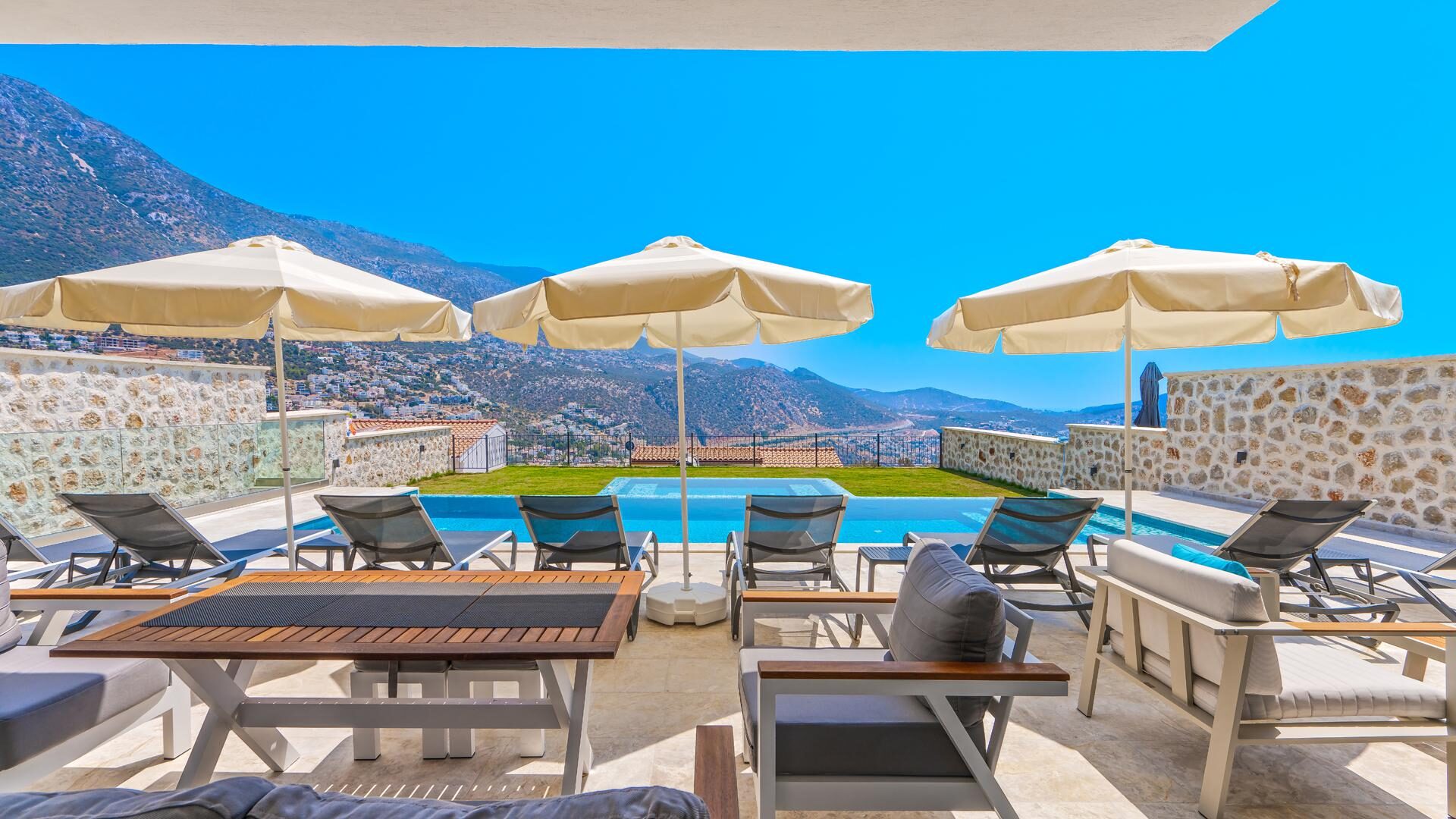 Villa Lion — 9