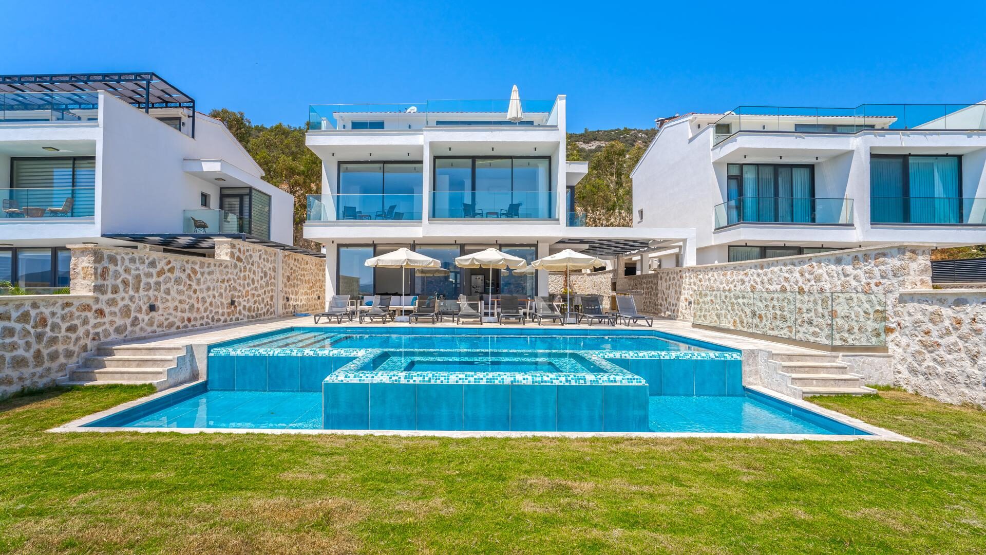 Villa Lion — 25