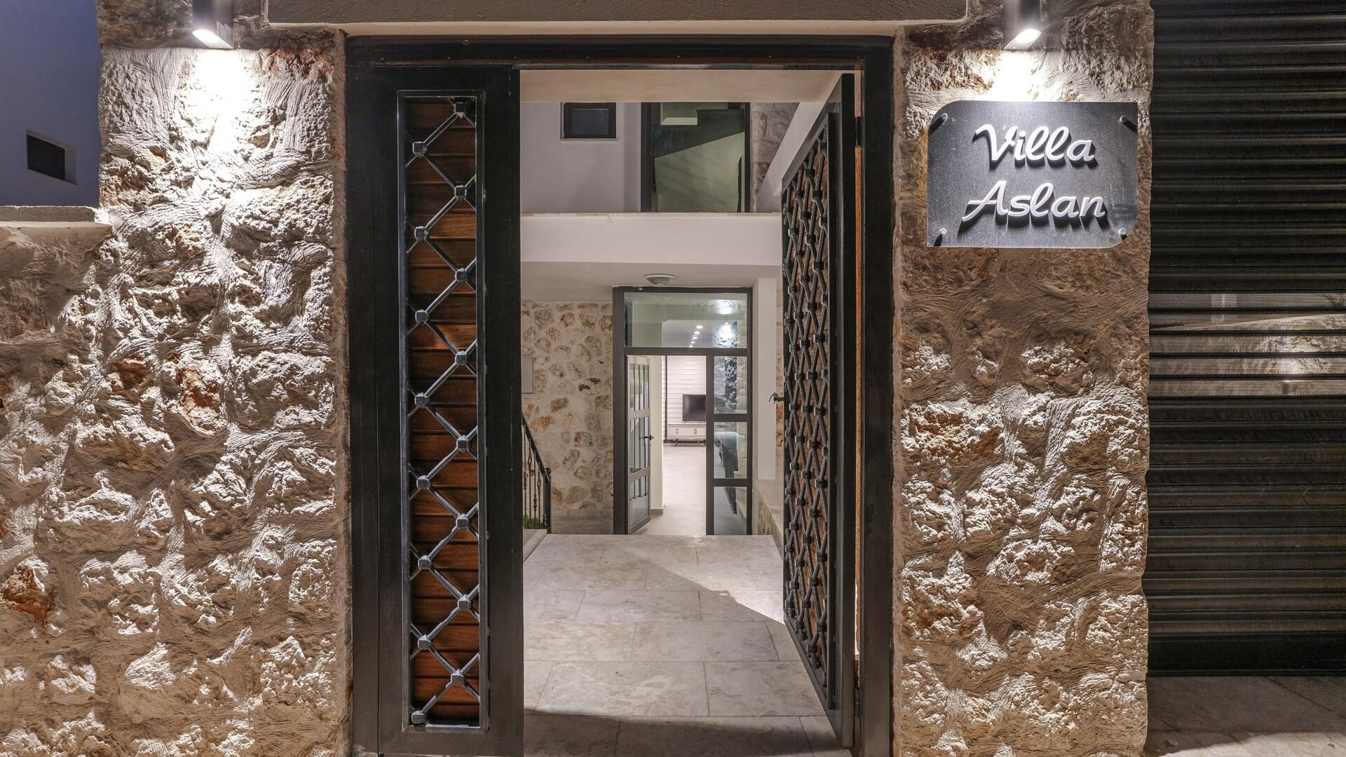 Villa Lion — 35