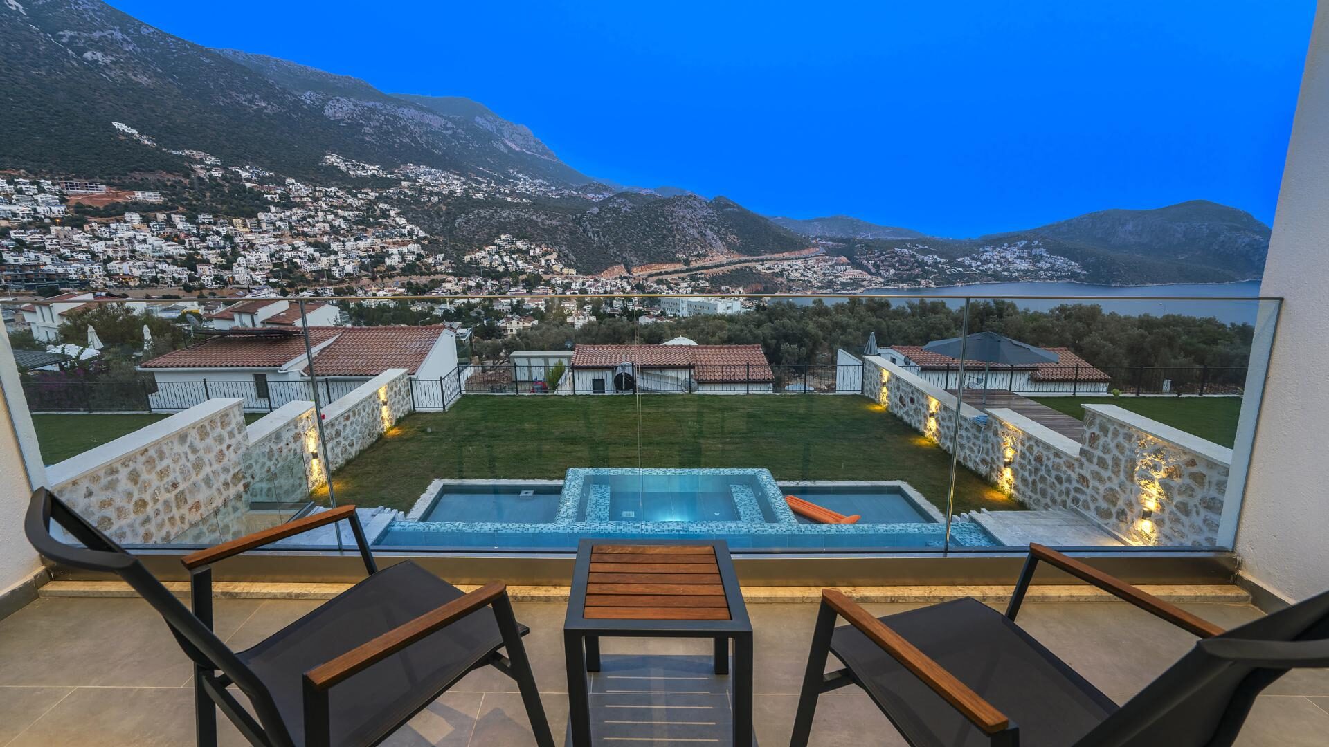 Villa Lion — 36