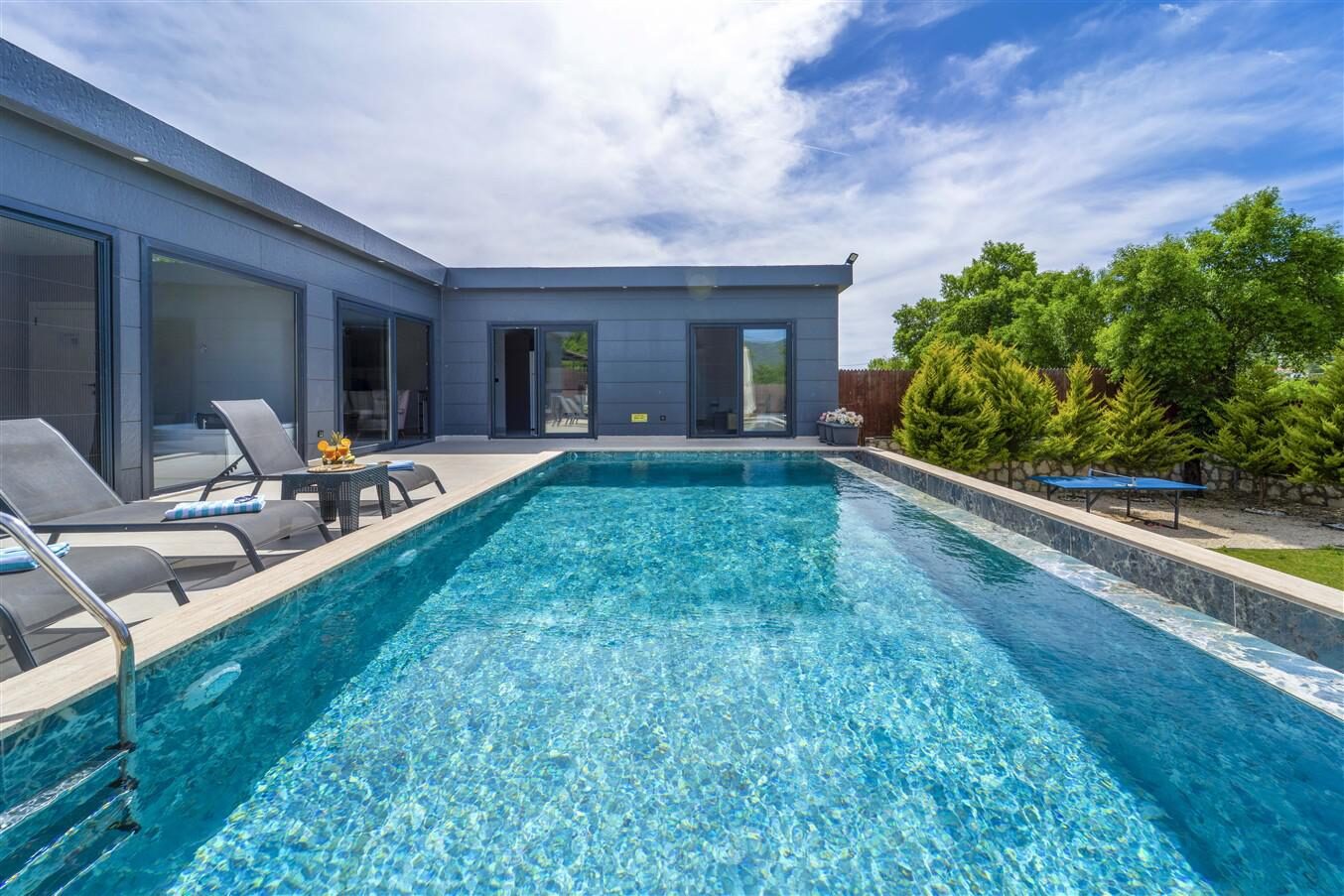 Villa Zemra — 18