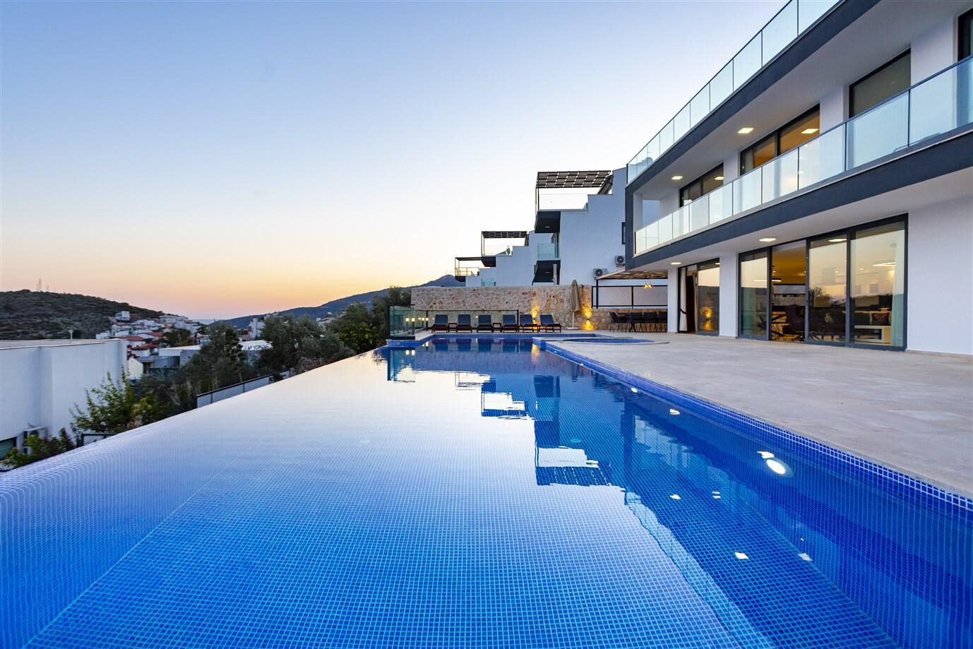 Villa Tigra — 11