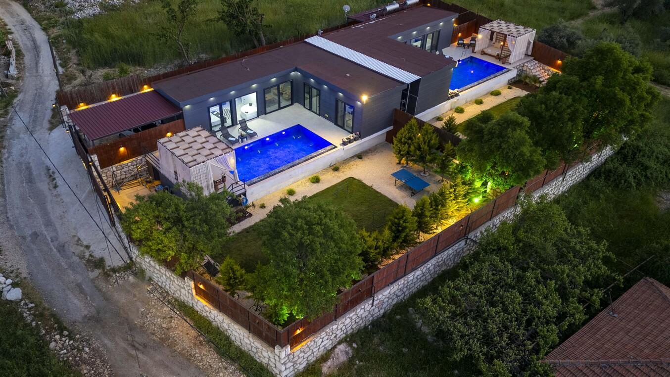 Villa Zemra — 57