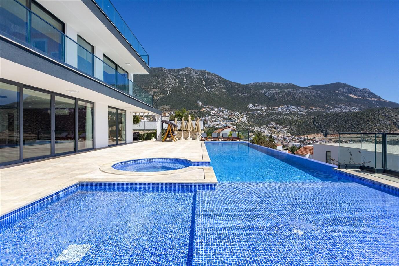 Villa Tigra — 22