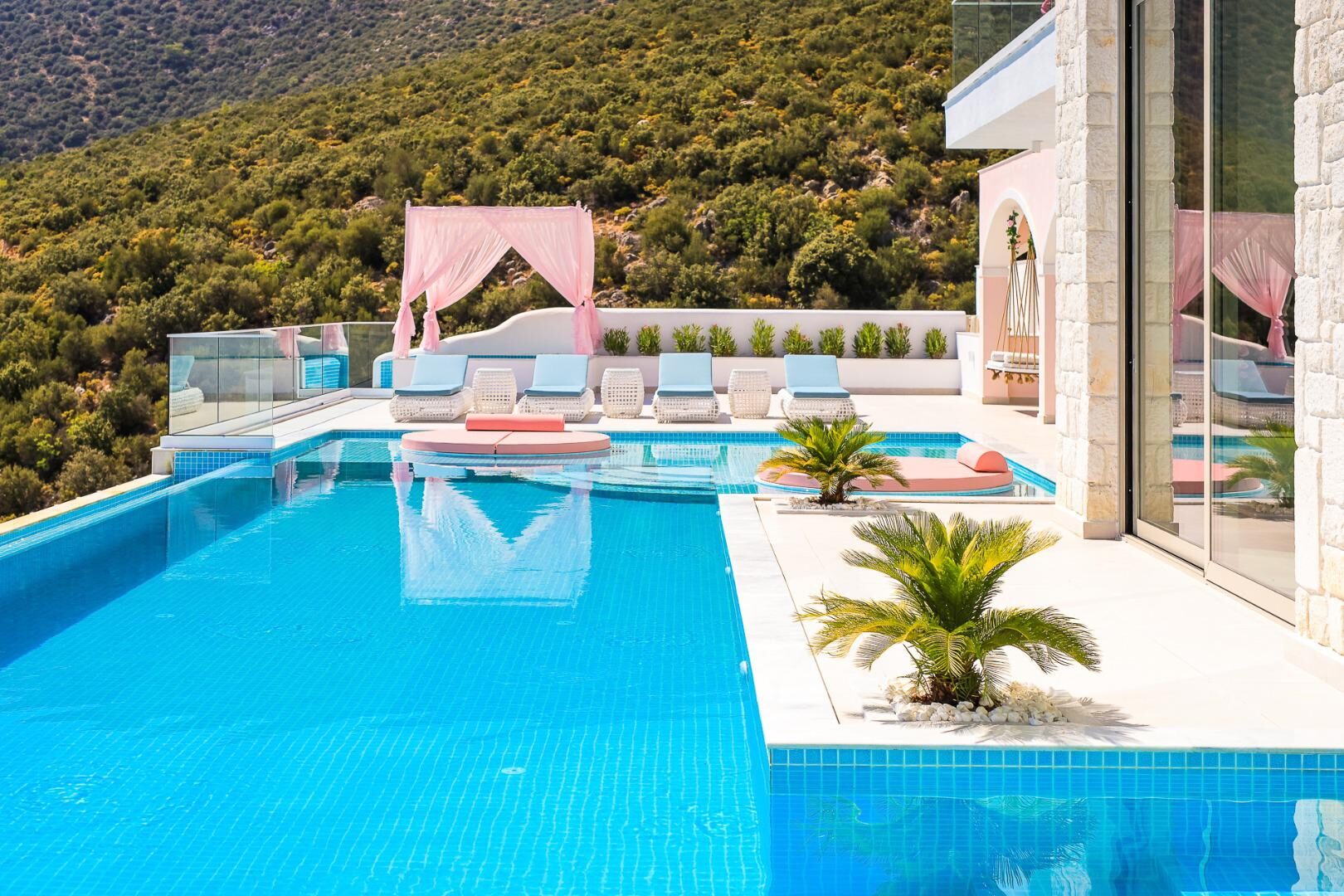 Villa Rosy — 17