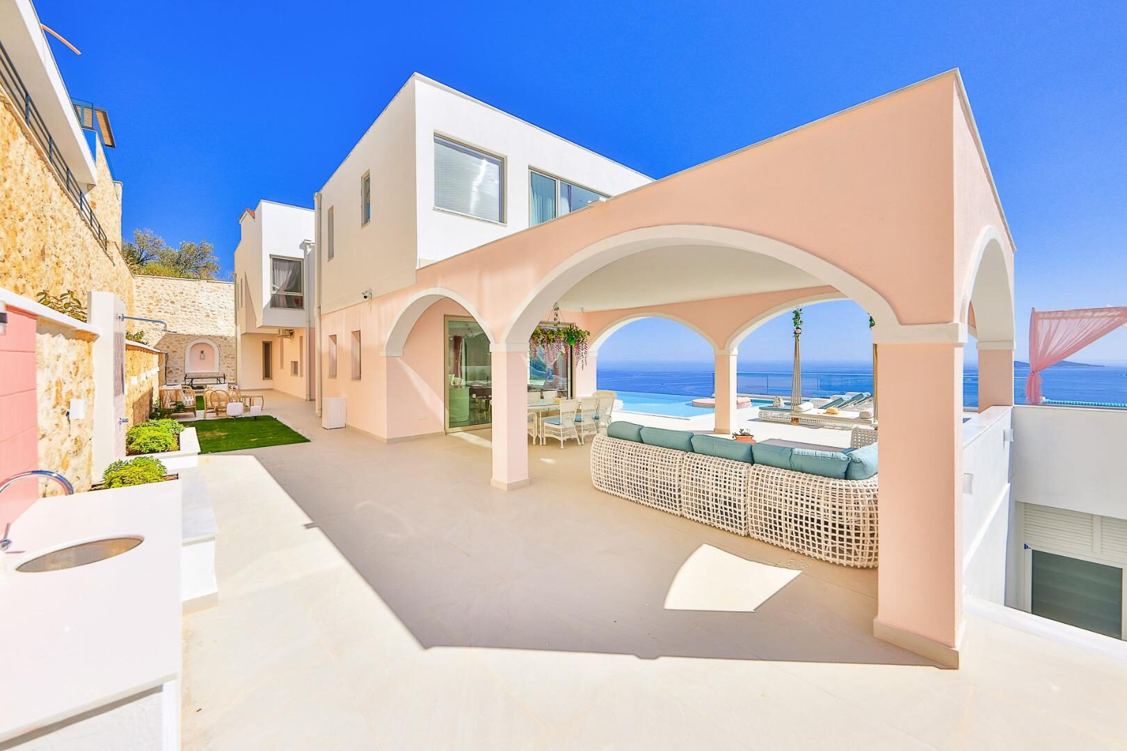 Villa Rosy — 19