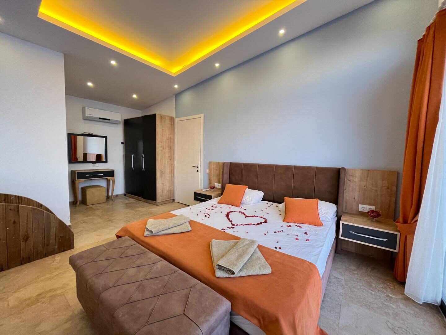 Villa Kovan — 12