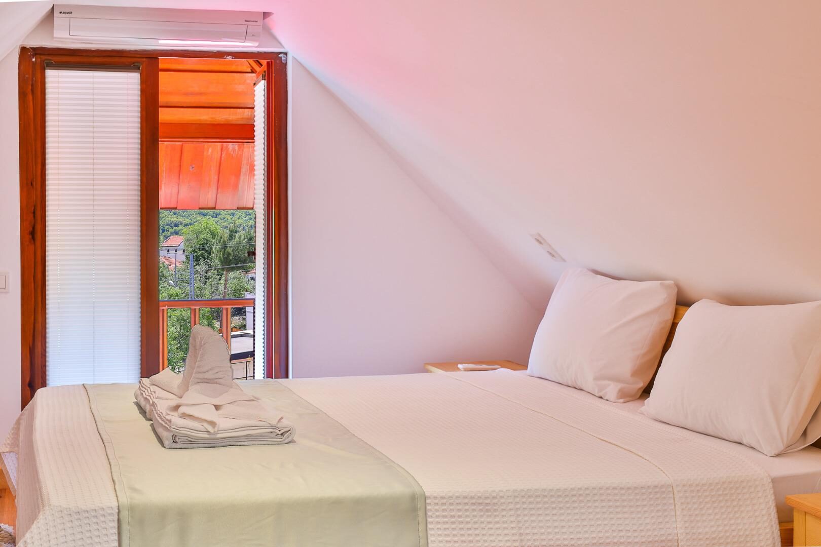 Villa Wooden House Sarıbelen — 44