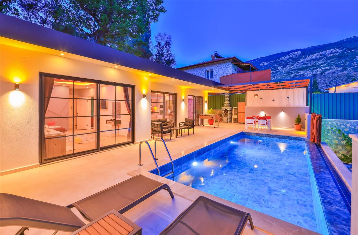 Villa İconus
