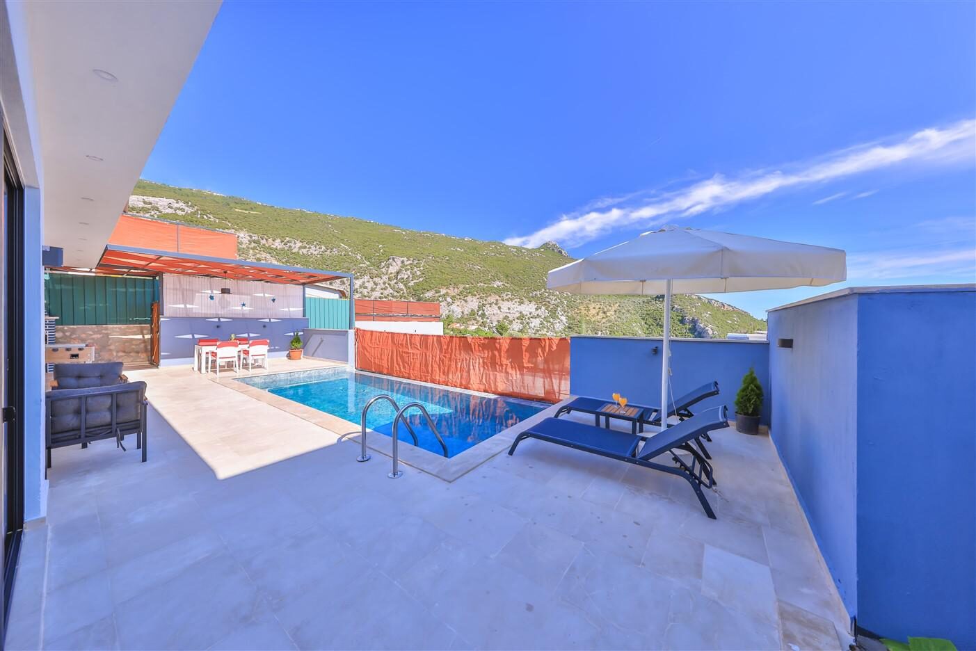 Villa İconus — 14
