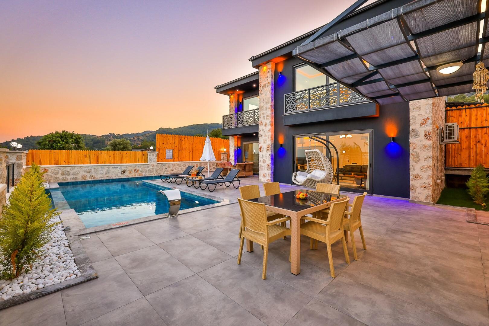 Villa Sandak 4 — 19