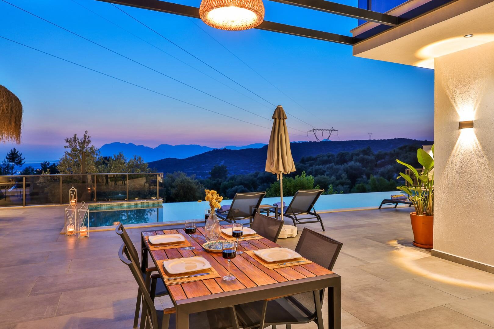 Villa Fi Manor — 6