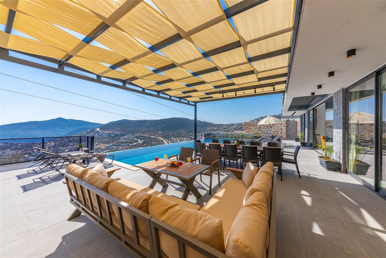 Villa Royal Falcon — 10