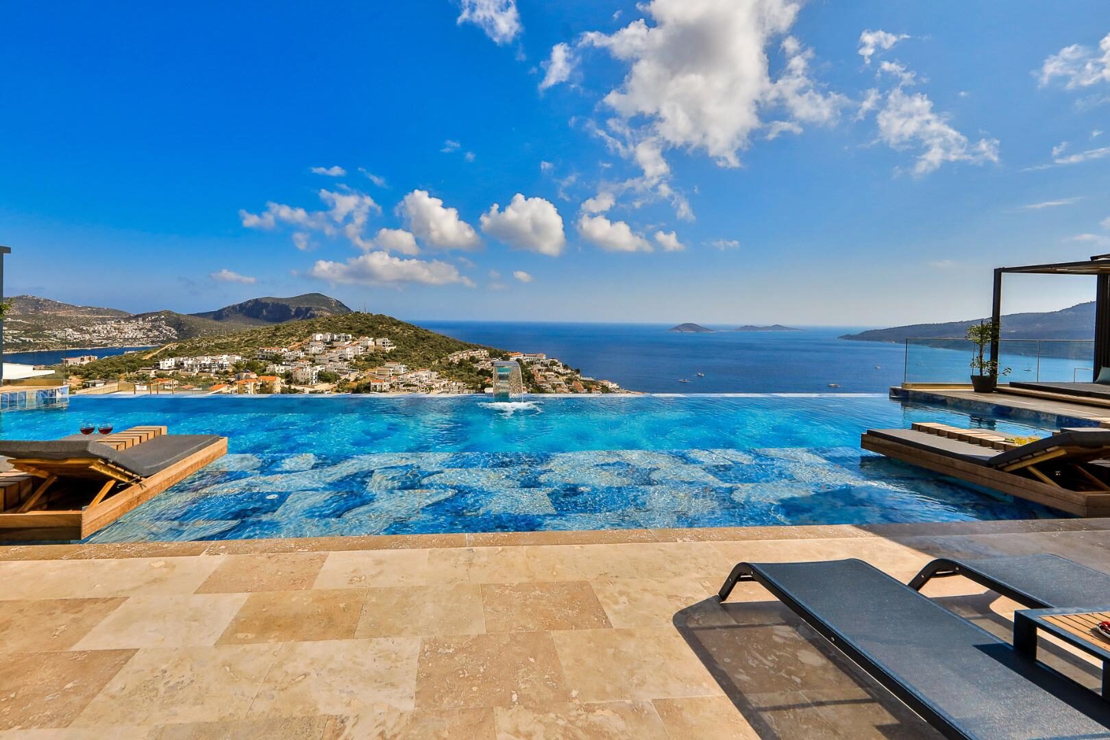 Villa Royal Life — 9