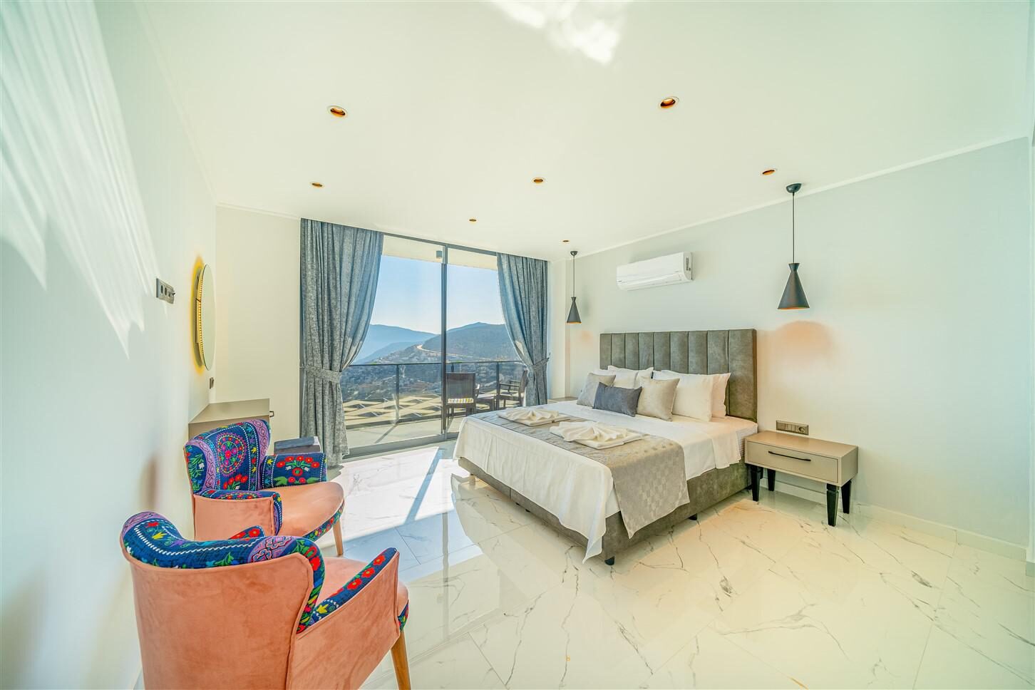 Villa Grey Falcon — 58