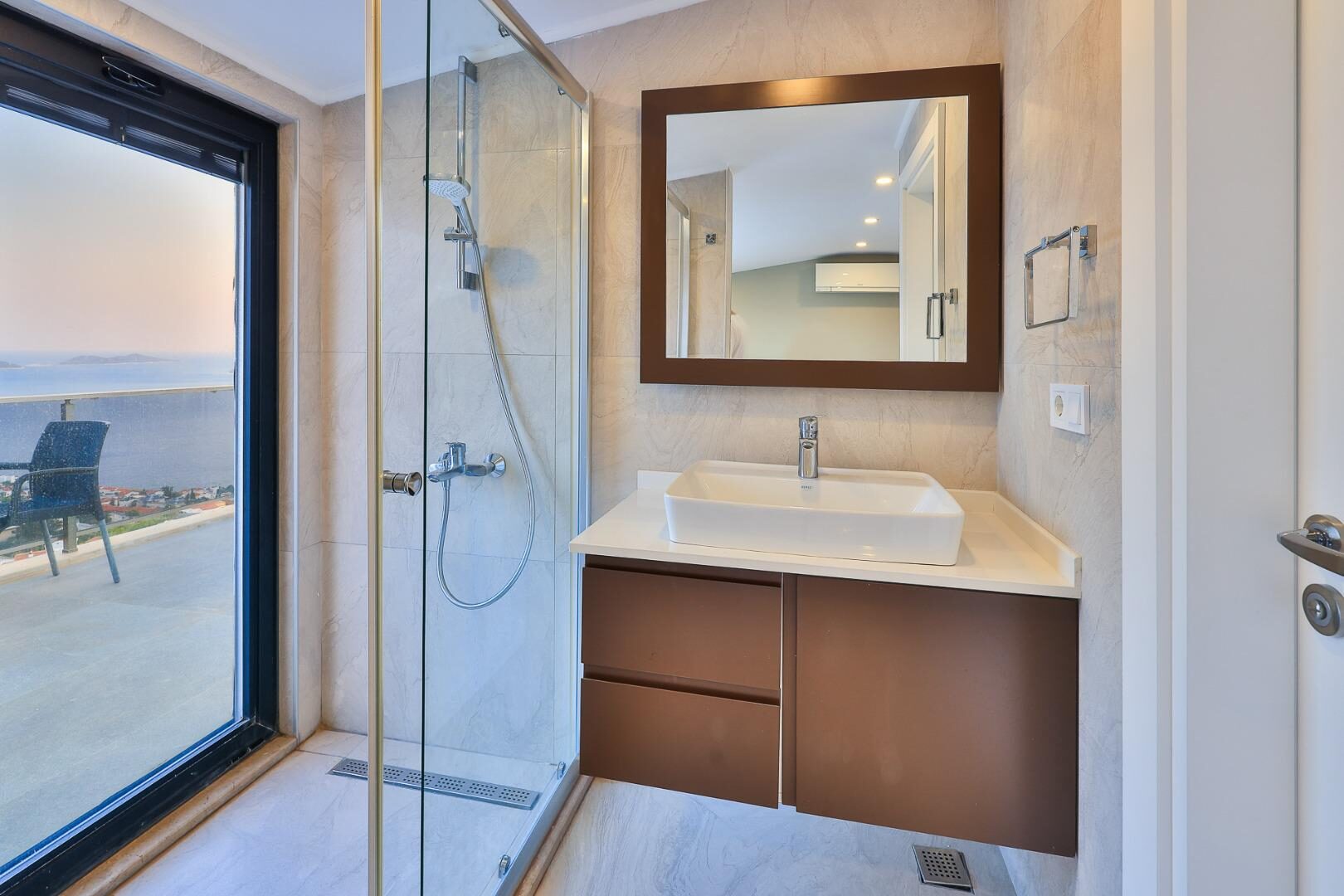Villa Hecky Extra — 55