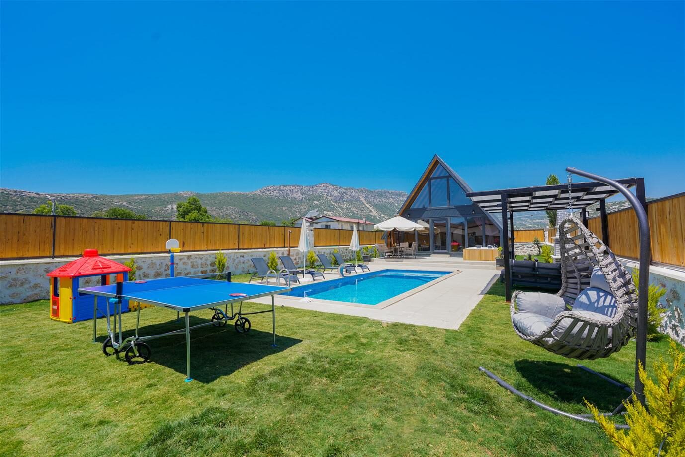 Villa Aslan Bezirgan — 10