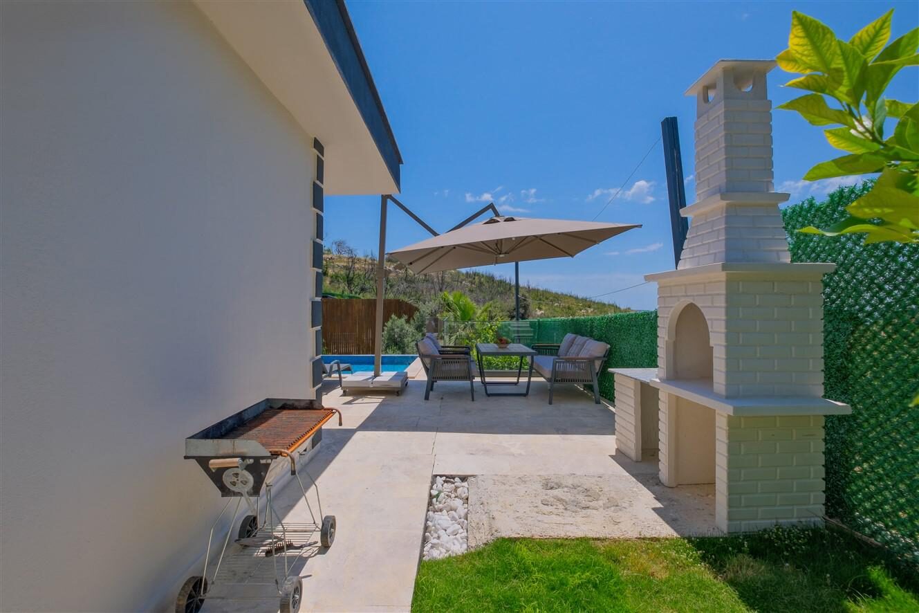Villa Mira Trio 2 — 18