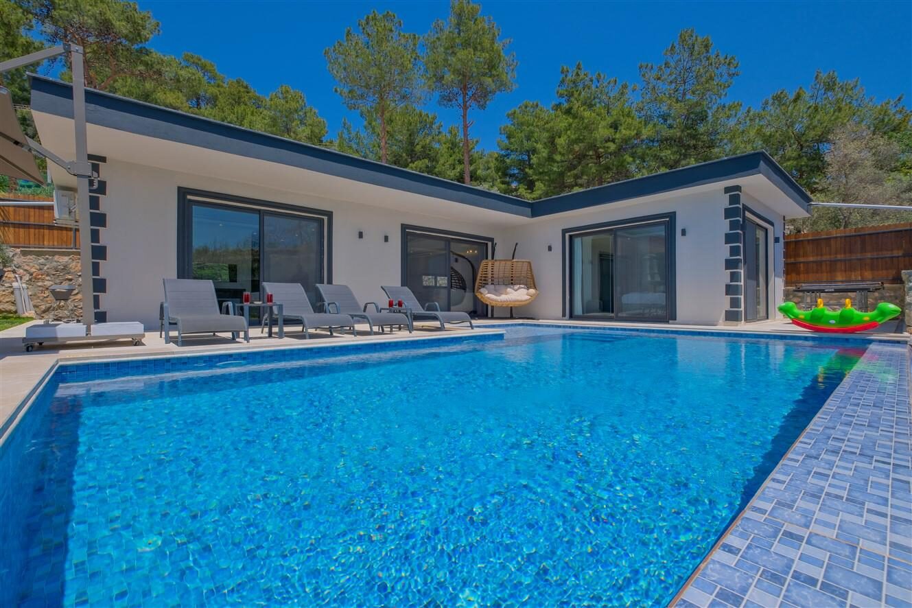 Villa Mira Trio 2 — 28