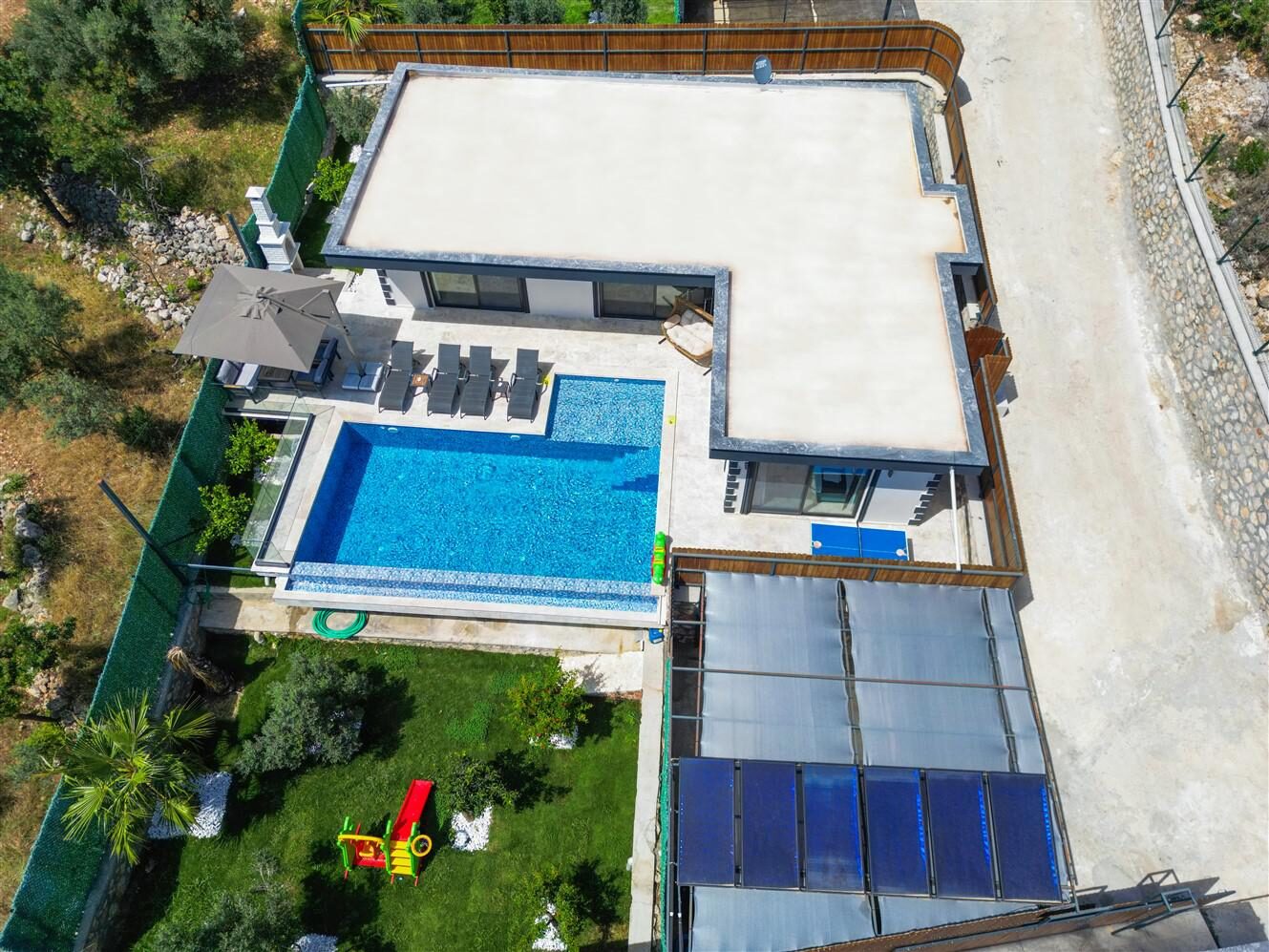 Villa Mira Trio 2 — 34