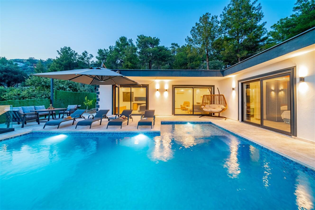 Villa Mira Trio 2 — 36