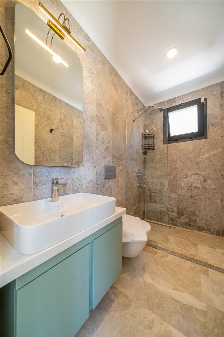 Villa Mira Trio 2 — 57