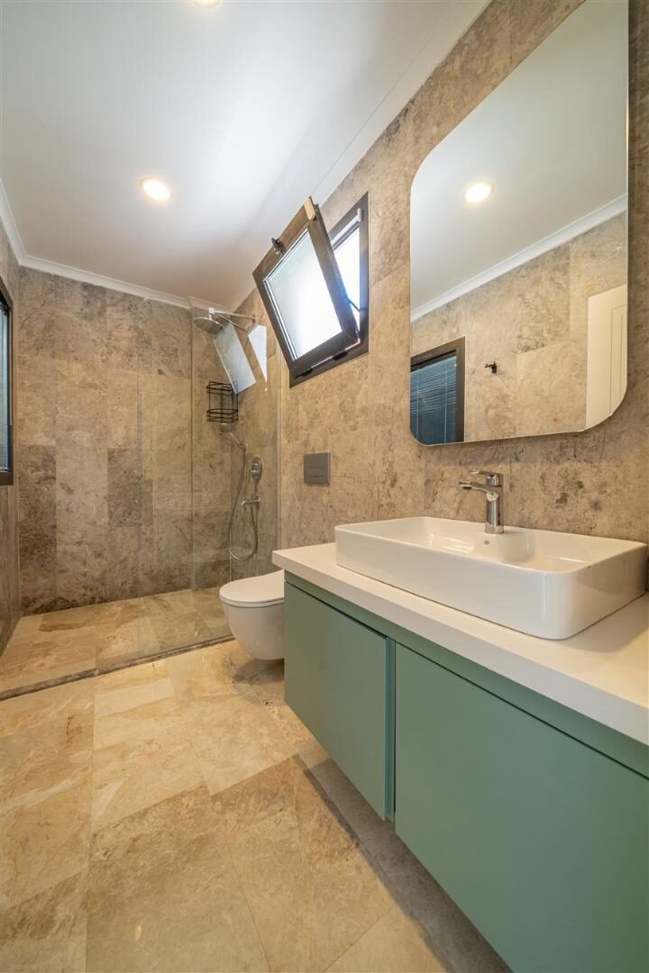 Villa Mira Trio 2 — 58