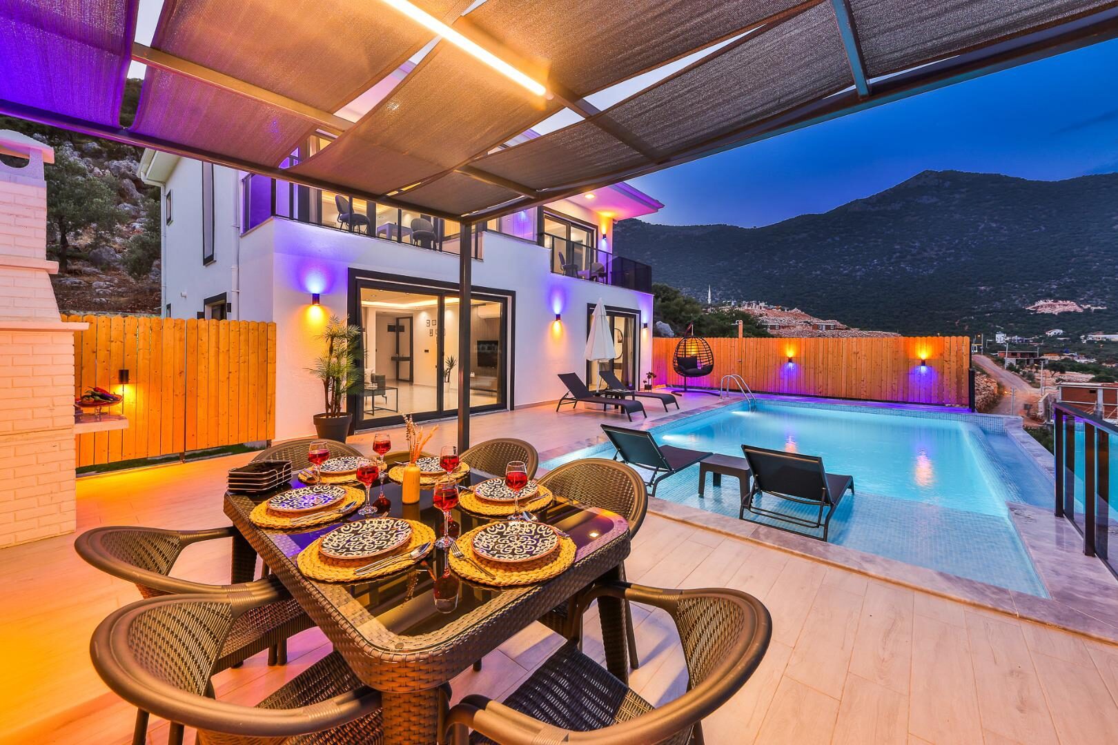 Villa Simurg — 13