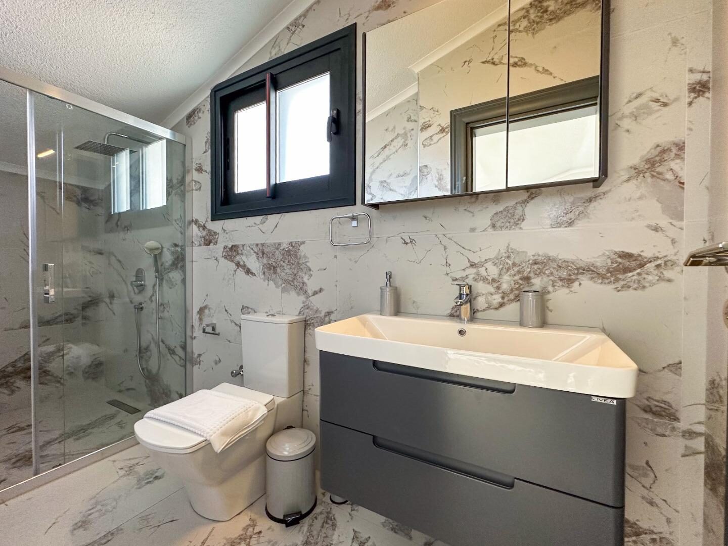 Villa Galaksi Dünya 2 — 42